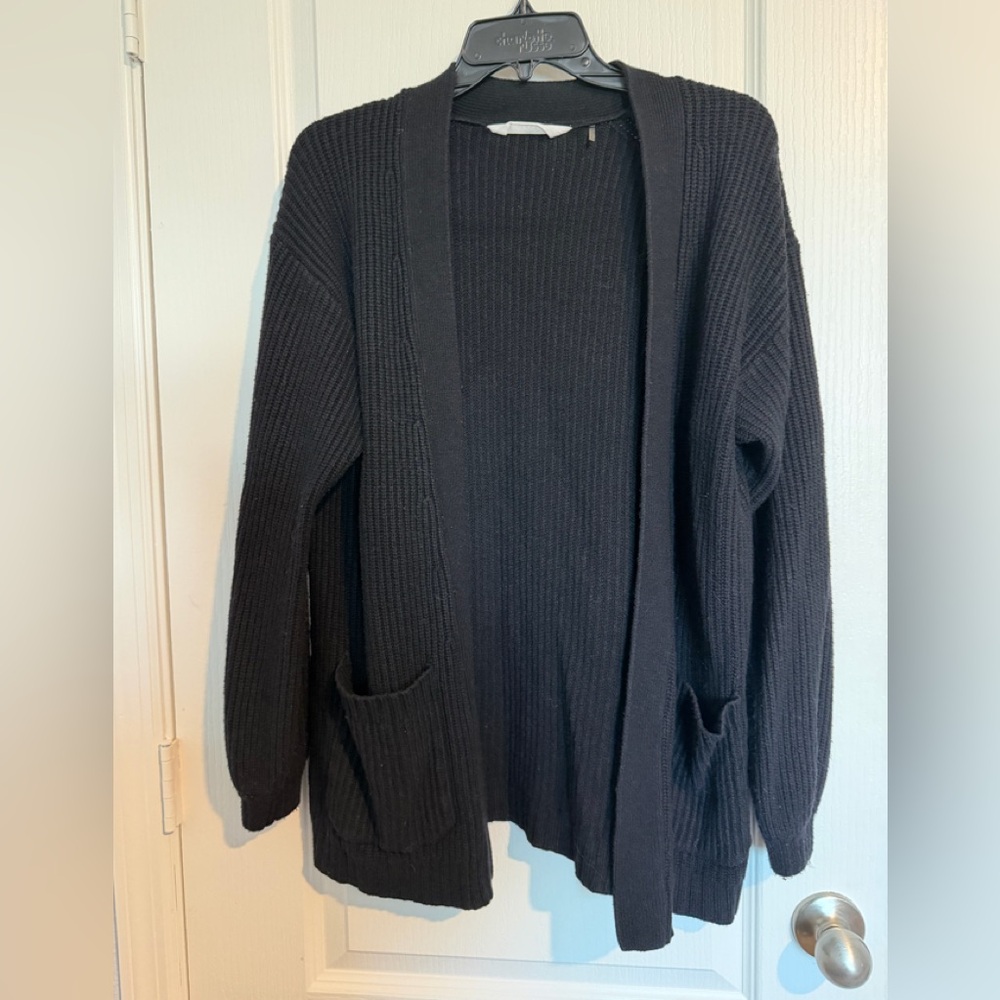 Pure barre Tavi Noir oversized sweater